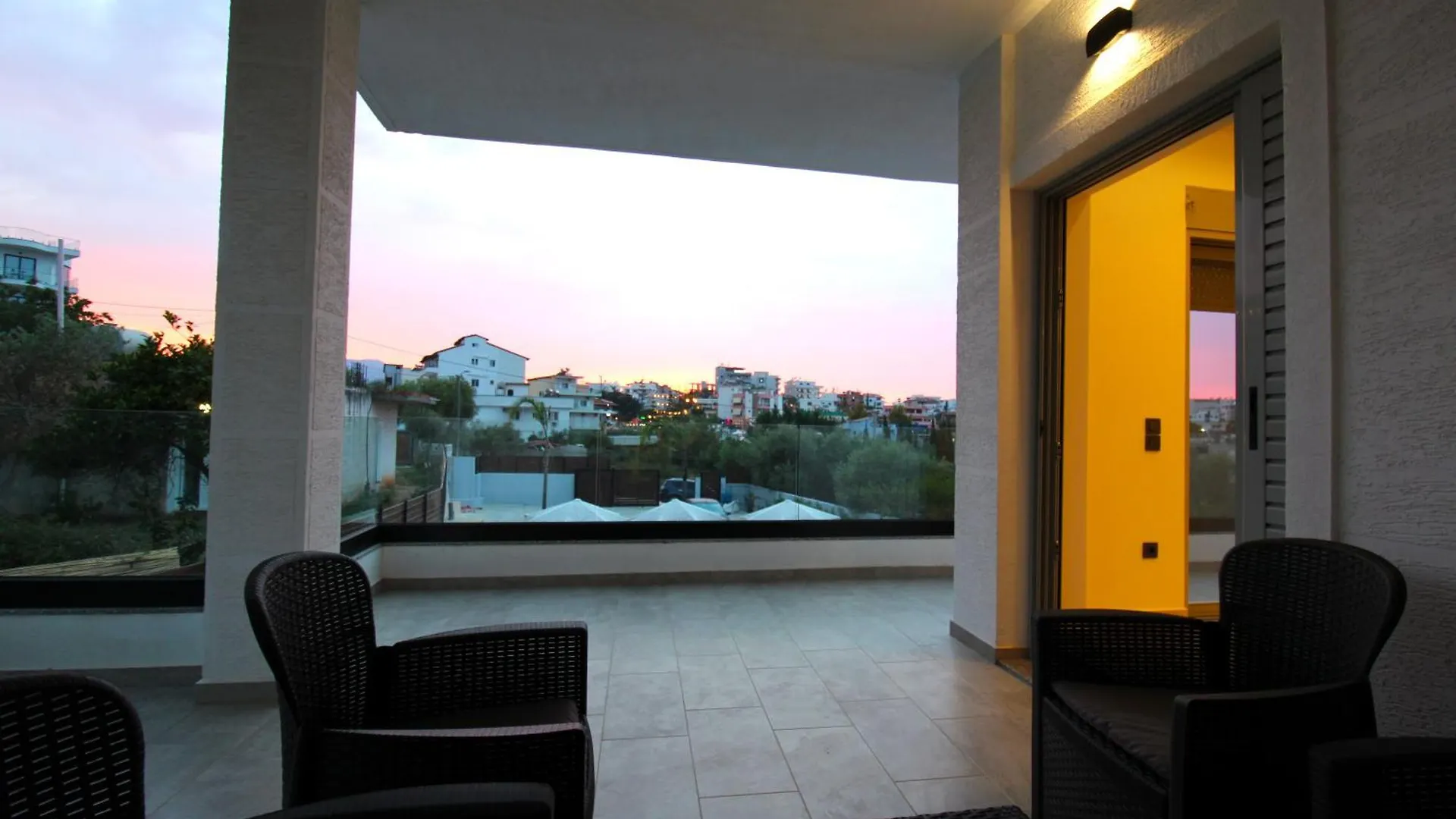 Luxury Villa Jo-An Ksamil Apartmán